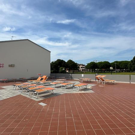 Villaggio Luna Swimmingpool- Agenzia Cocal Caorle Kültér fotó