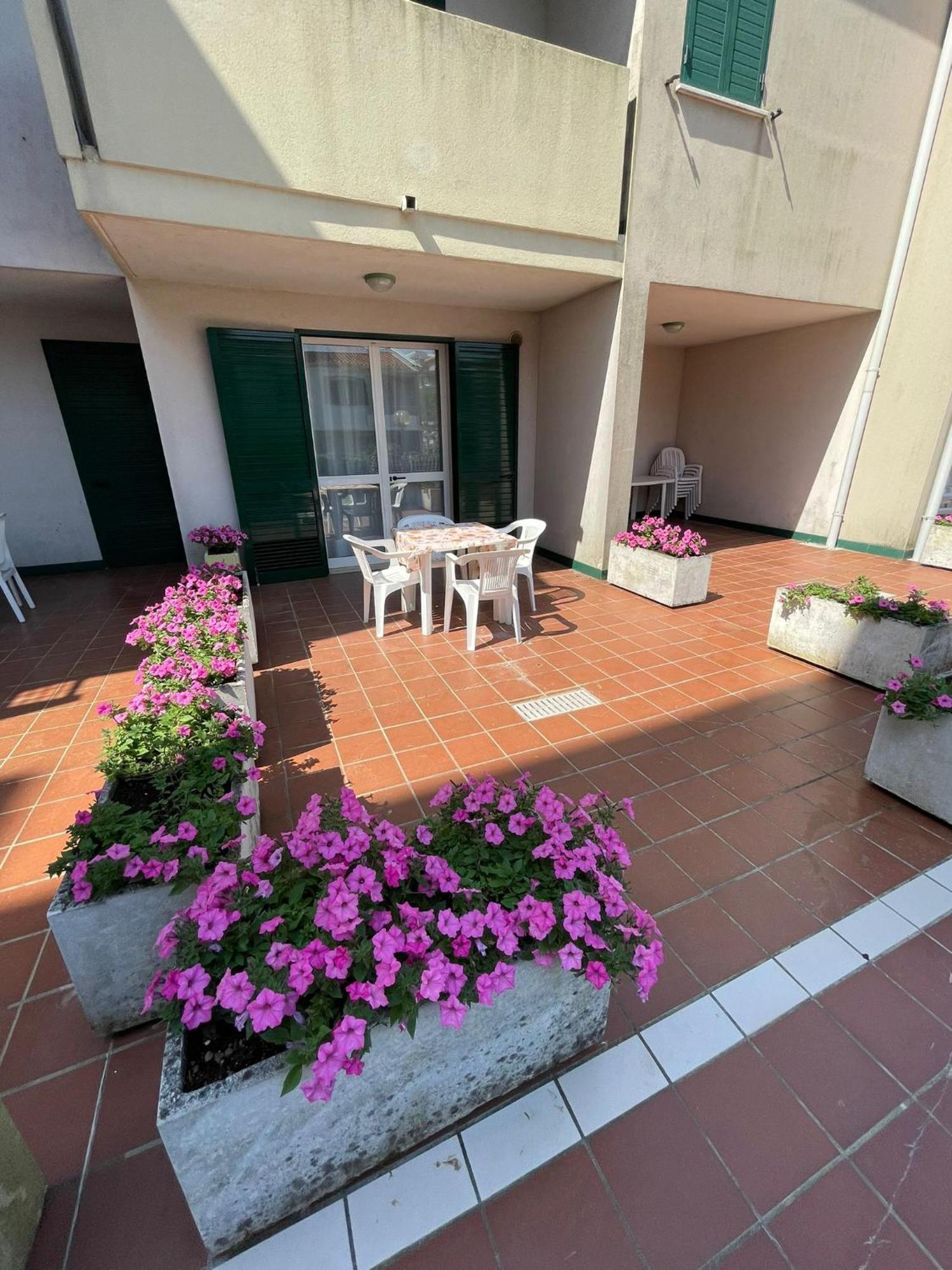 Villaggio Luna Swimmingpool- Agenzia Cocal Caorle Kültér fotó