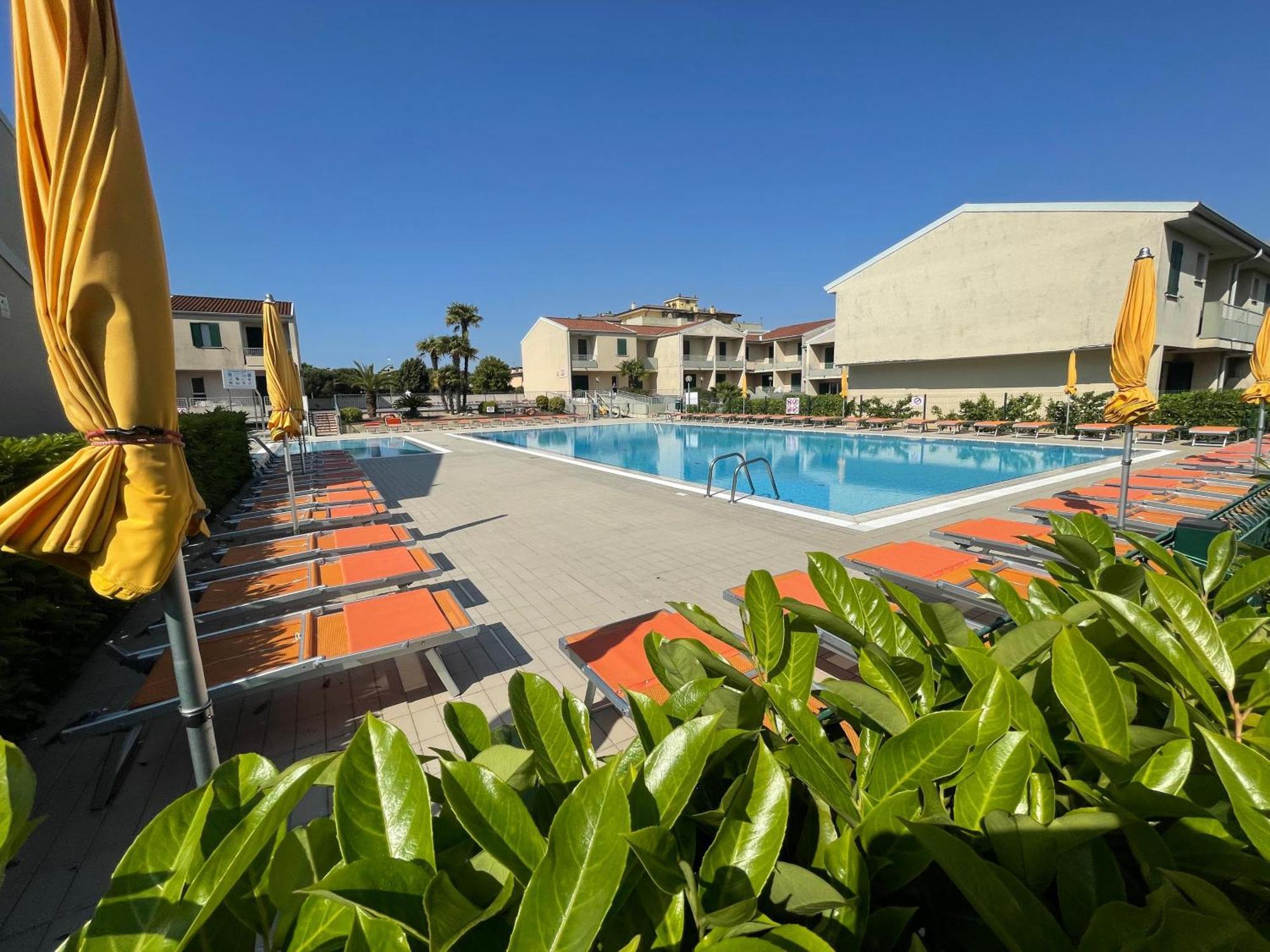 Villaggio Luna Swimmingpool- Agenzia Cocal Caorle Kültér fotó