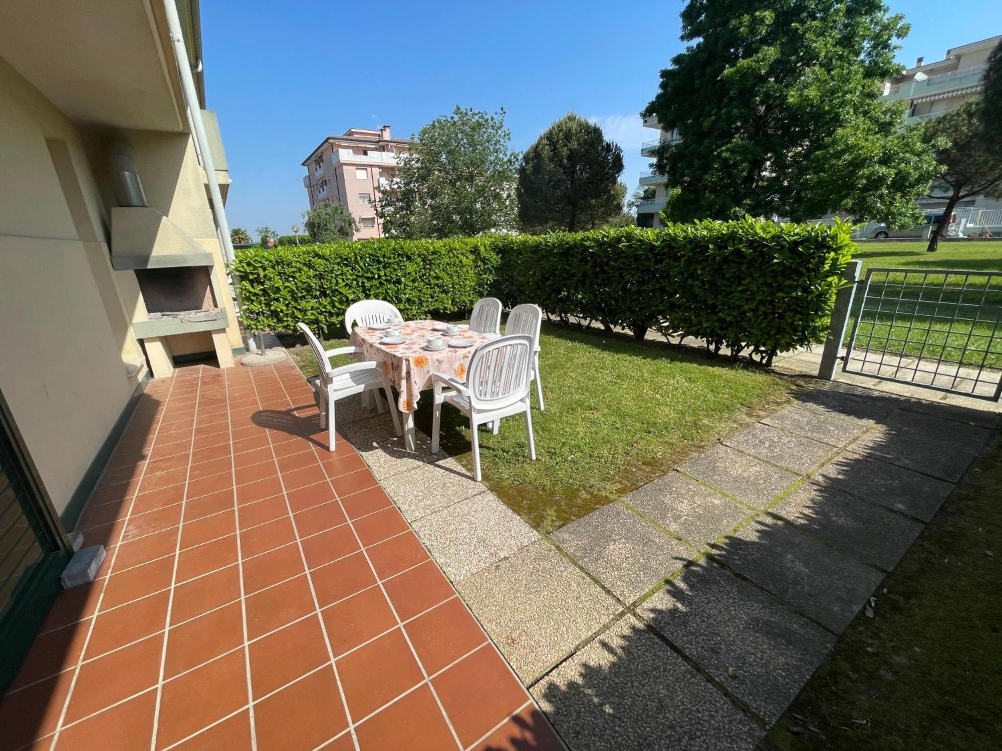 Villaggio Luna Swimmingpool- Agenzia Cocal Caorle Kültér fotó