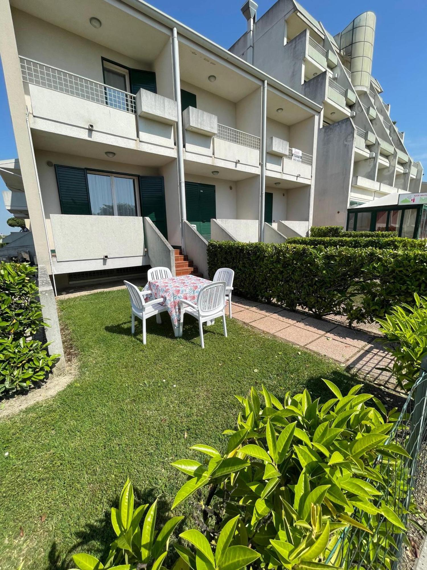 Villaggio Luna Swimmingpool- Agenzia Cocal Caorle Kültér fotó